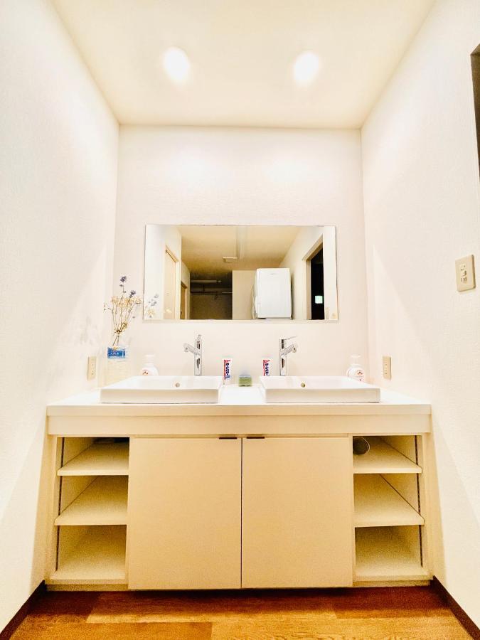 Yellow House Niseko Куттян Экстерьер фото