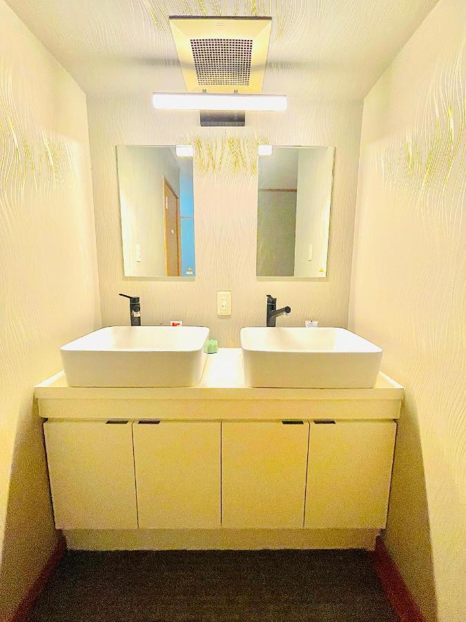 Yellow House Niseko Куттян Экстерьер фото
